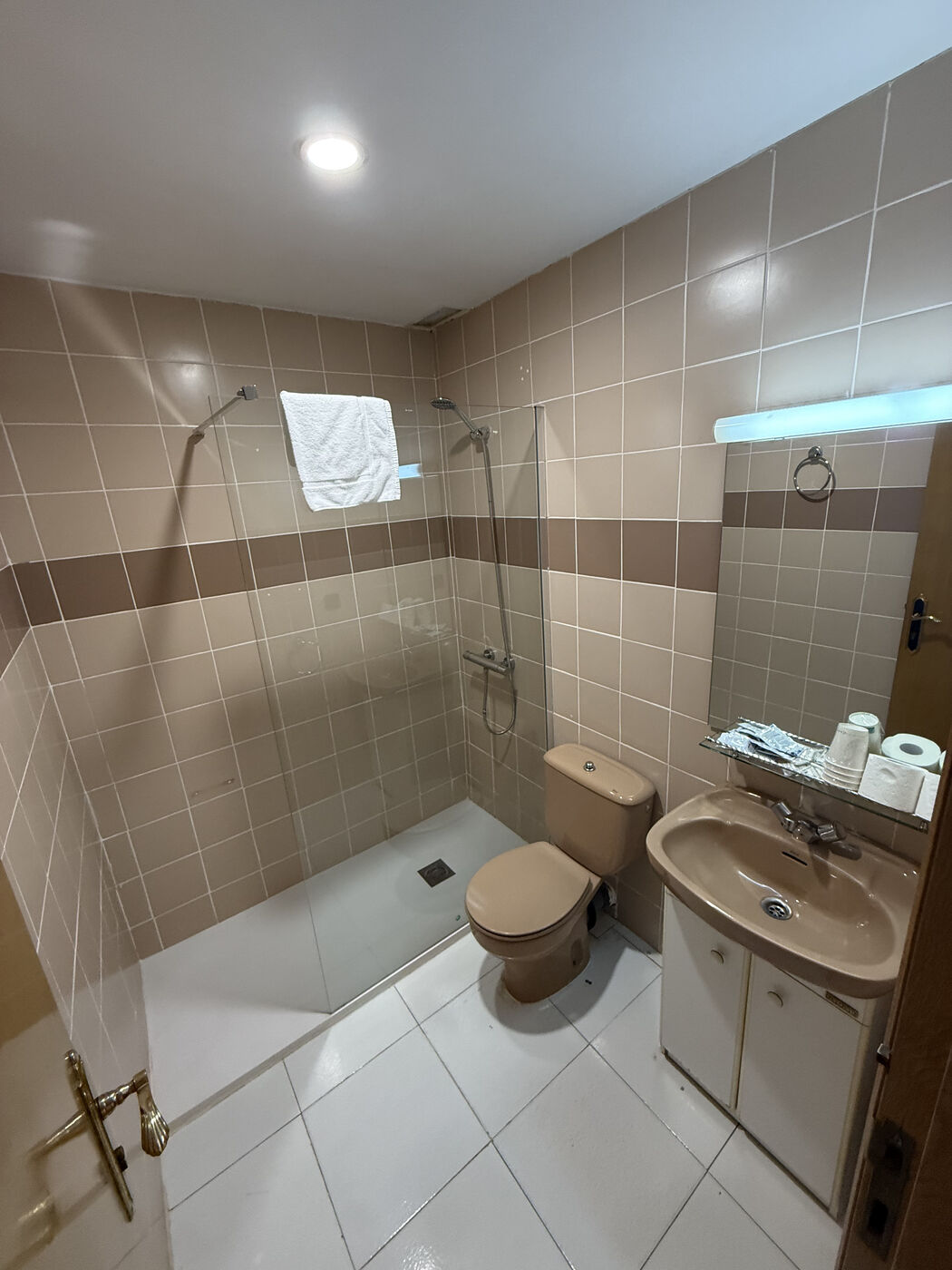 Baño privado del hostal